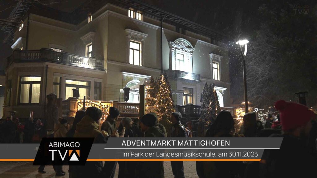 Adventmarkt Mattighofen 2023 im Park der Landesmusikschule