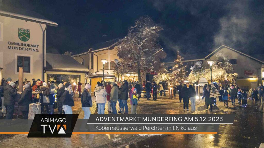 Adventmarkt 2023 in Munderfing mit Kobernausserwald Perchten und Nikolaus